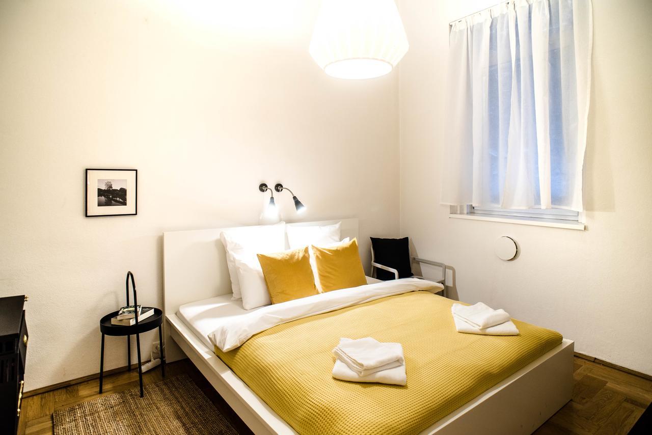 Garden Trees Apartment 부다페스트 외부 사진