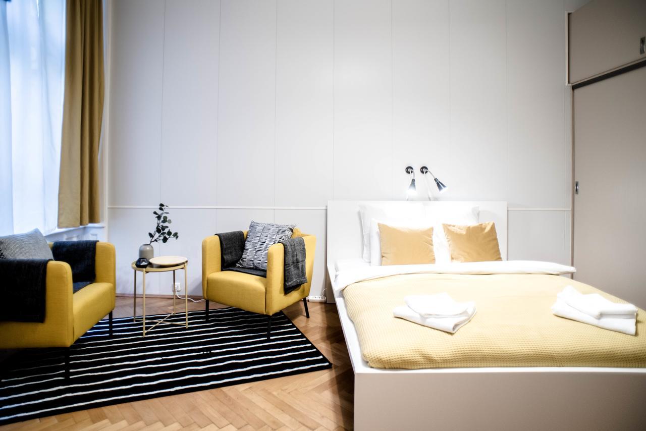 Garden Trees Apartment 부다페스트 외부 사진